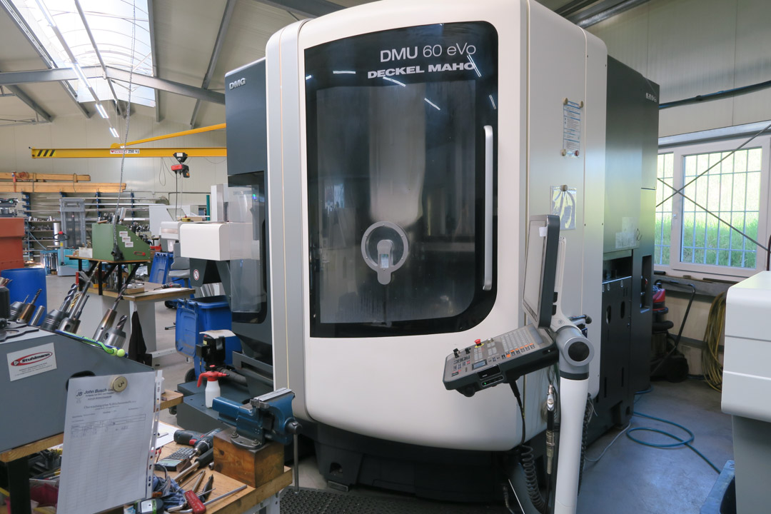 DECKEL MAHO DMU 60 EVO