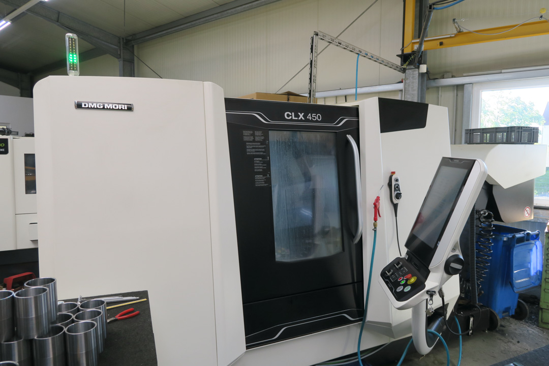 DECKEL MAHO MORI CLX 450 V4